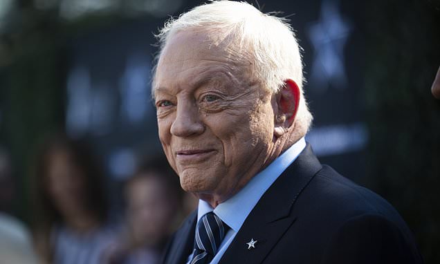 Cowboys owner Jerry Jones, 79, admitted to cops he was NOT wearing a seat belt when he hit a car