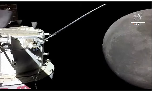 NASA's Orion flies 79 miles above the lunar surface for its closet approach to the moon