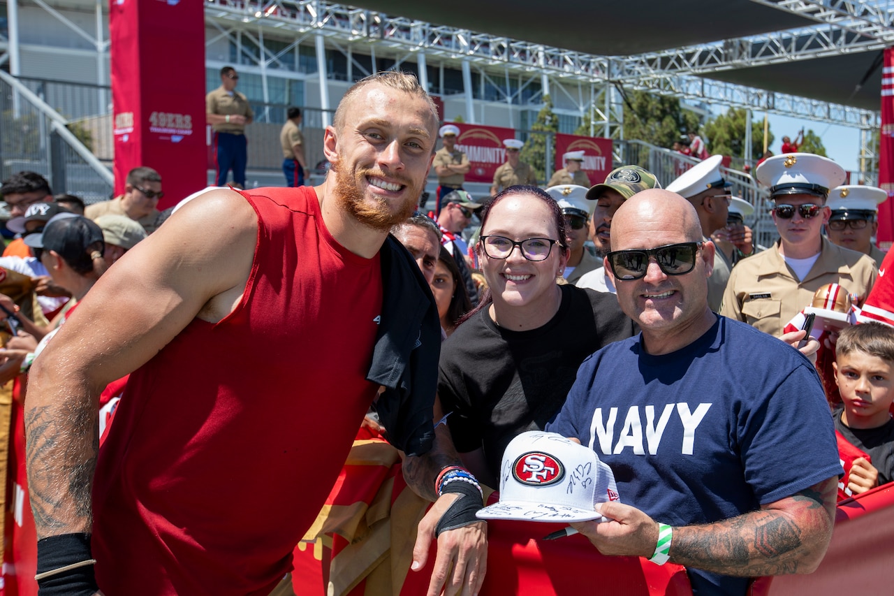 Vets Visit San Francisco 49ers' Training Camp