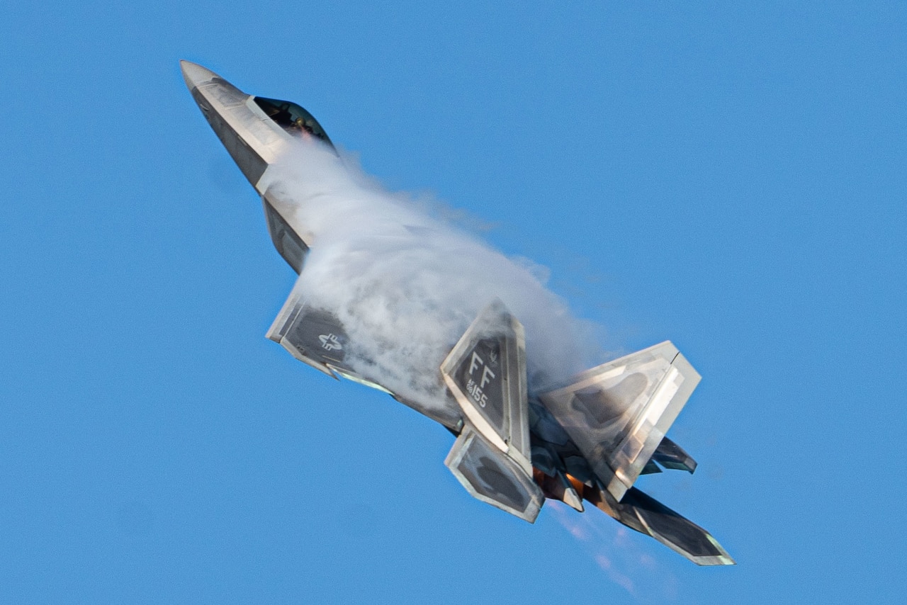 F-22 Safely Shoots Down Chinese Spy Balloon Off South Carolina Coast