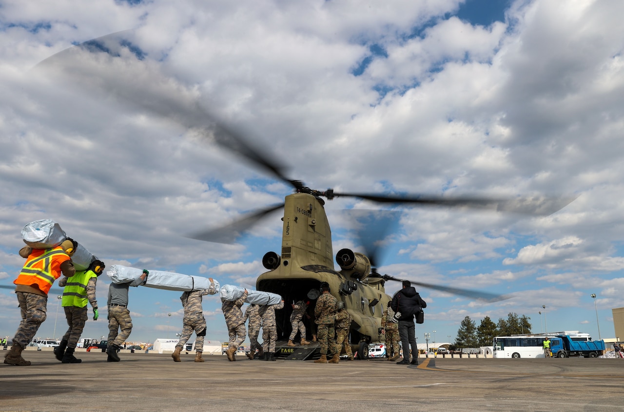 Soldiers Help Provide Aid to Turkish Citizens