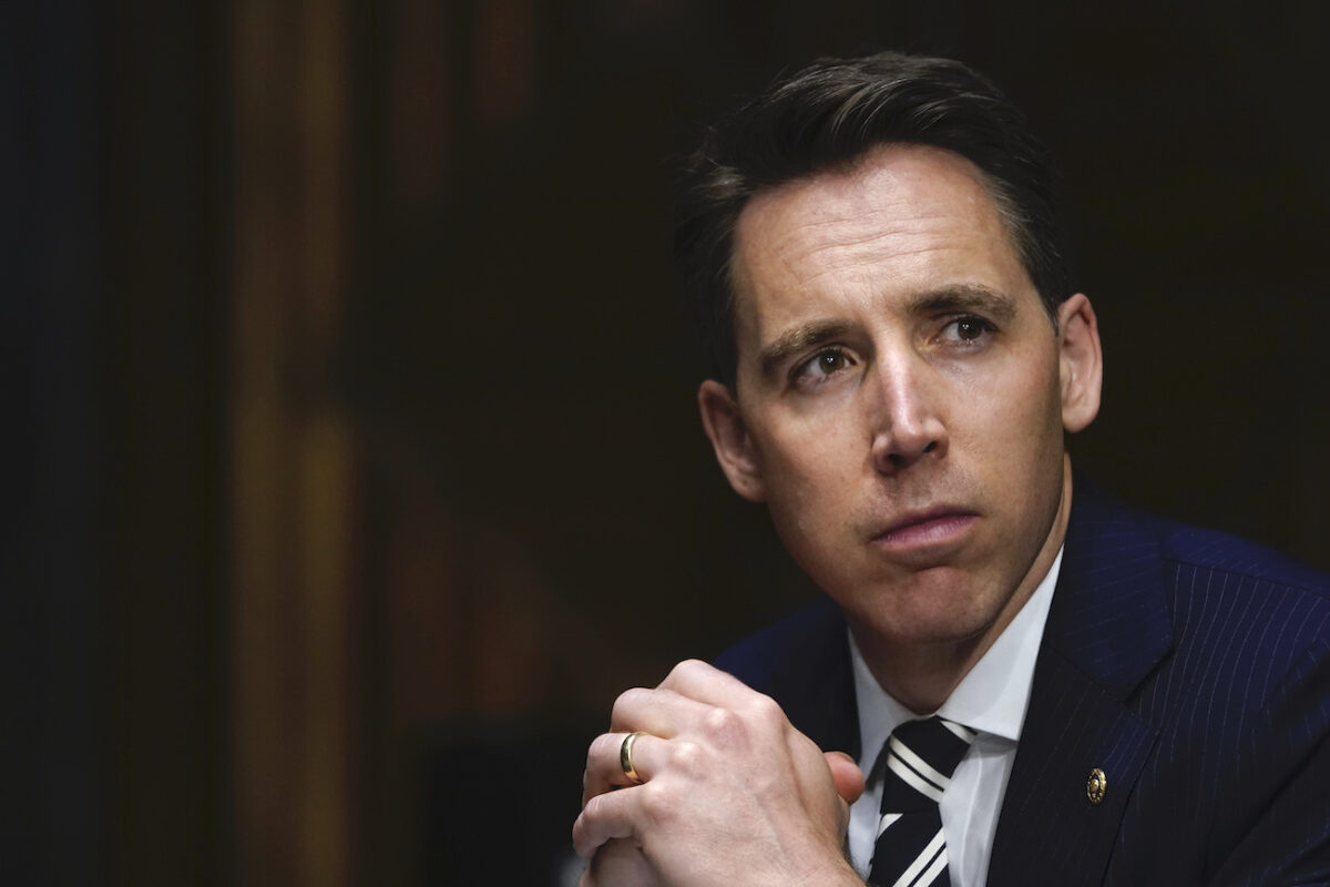 DHS ‘Has Not Told the Truth’ About Efforts to Censor Political Speech, Alleges Sen. Hawley Citing Internal Documents