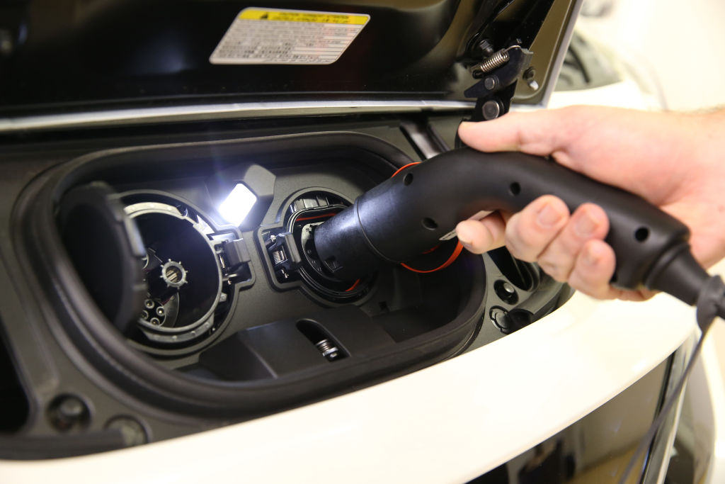 ‘Very Difficult’: Electric Vehicle Owner Took 15 Hours to Drive 175 Miles