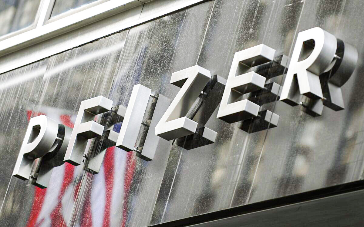 Pfizer Responds After Director Says Company Is Developing Ways to Mutate COVID-19