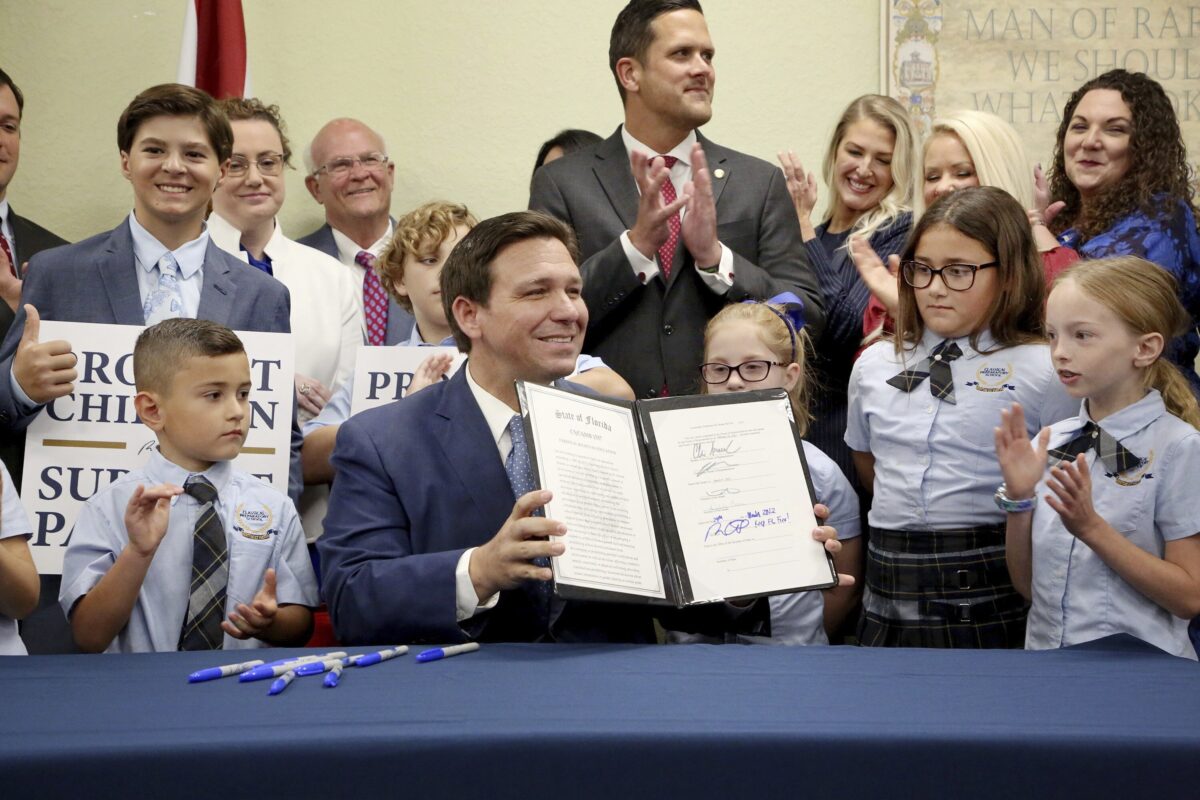 Florida Looking to Expand Ban on Teaching Gender and Sexuality in Classrooms