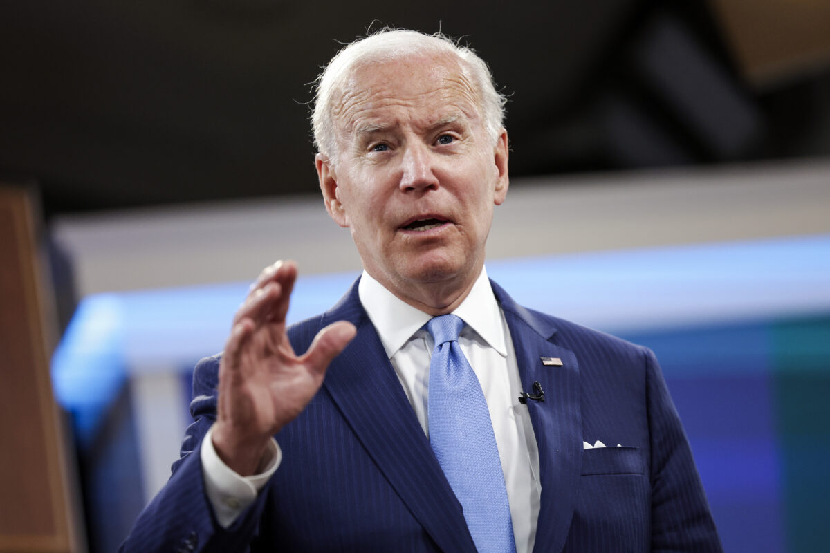 Biden Urges Congress to Pass Gun Bill Backed by 10 Republicans