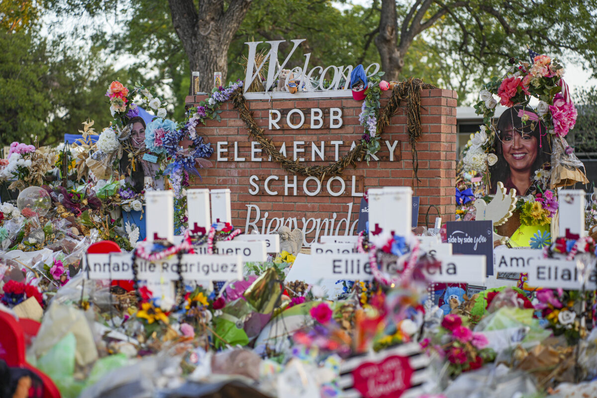 Five Texas Officers to Be Investigated Over Botched Response to Uvalde Shooting