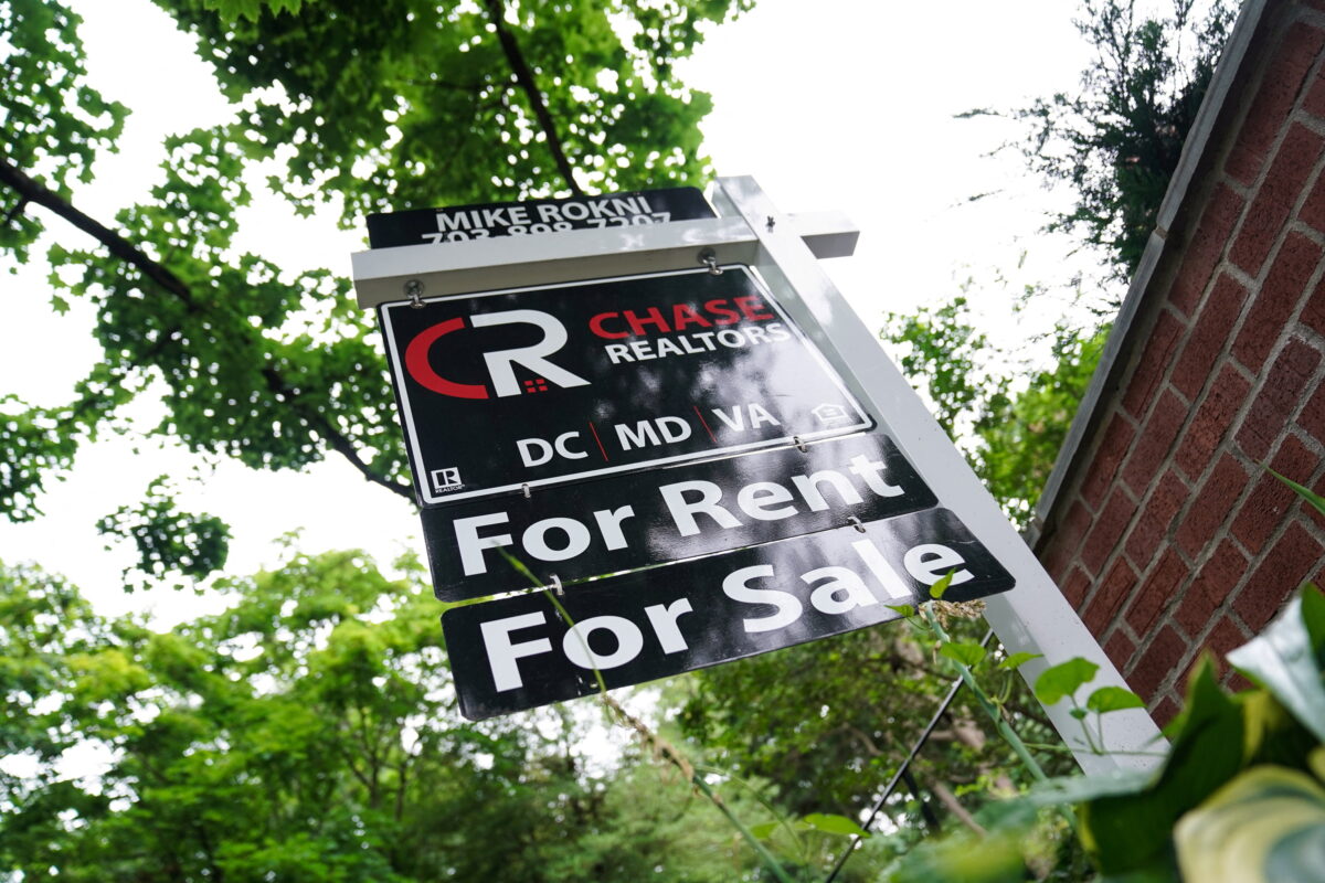 In Times of High Inflation, What Happens to Rents?
