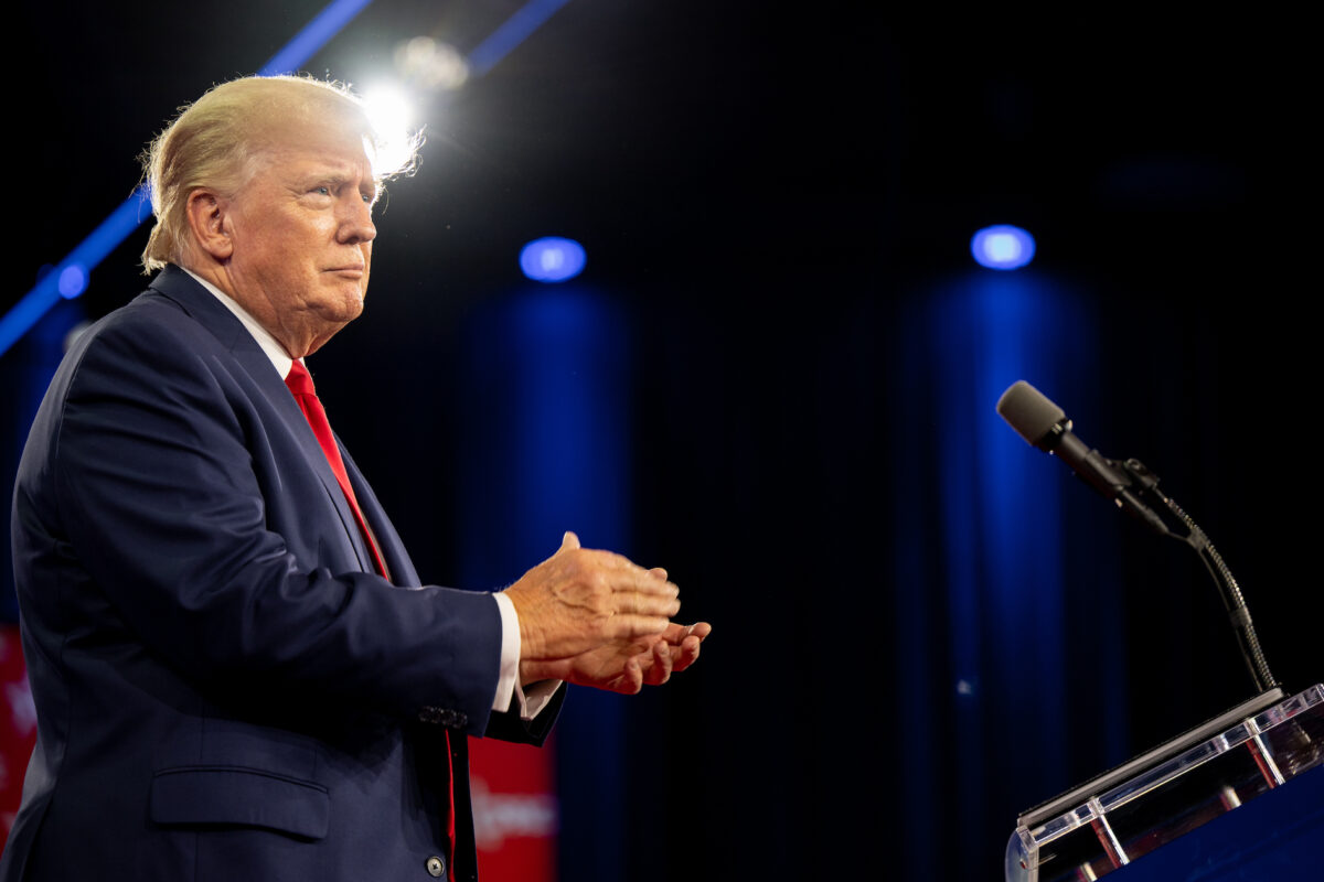Trump ‘Shattering’ All Fundraising Records After FBI Mar-a-Lago Raid: Son