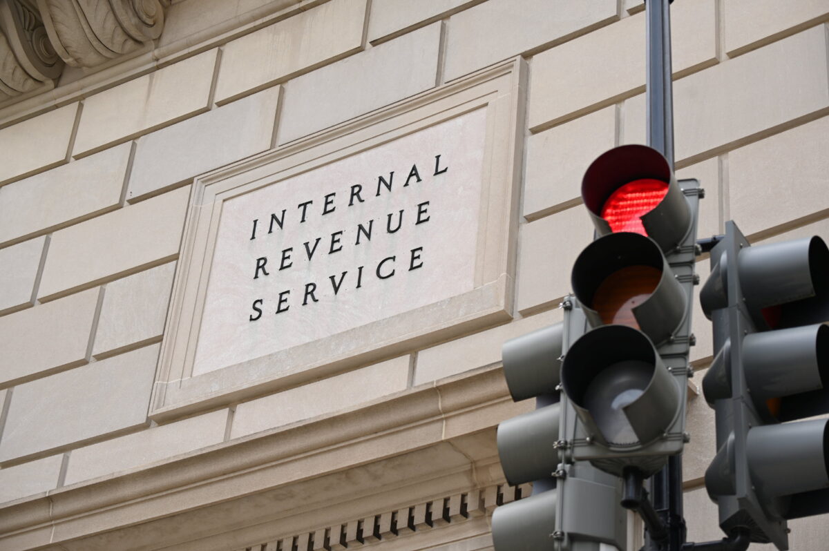 IRS Reminds Wage Earners to Adjust 2023 Withholding Now or Face a Surprise Later