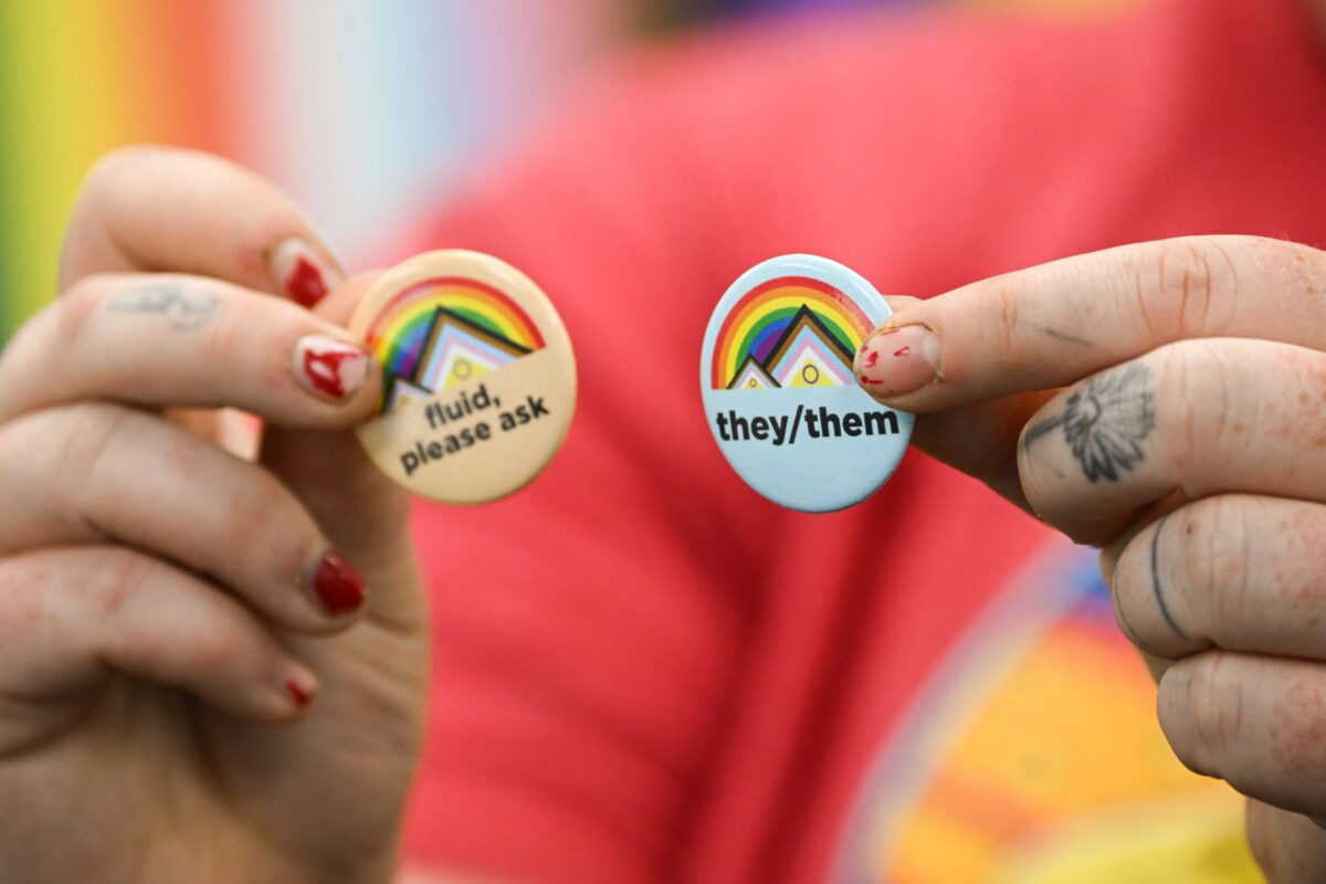 Florida Bans Diversity Programs and Pronouns
