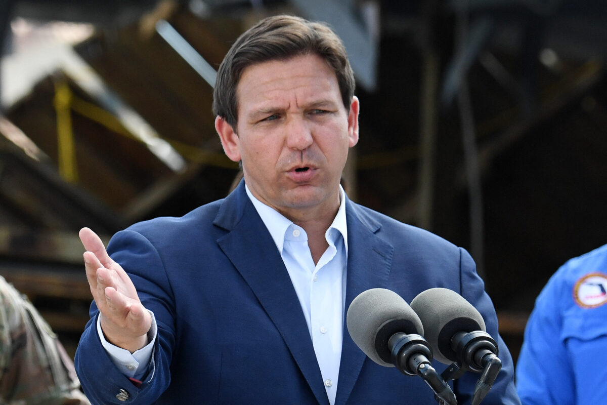 DeSantis: Congress Should Target Apple Over Alleged Threats to Block Twitter