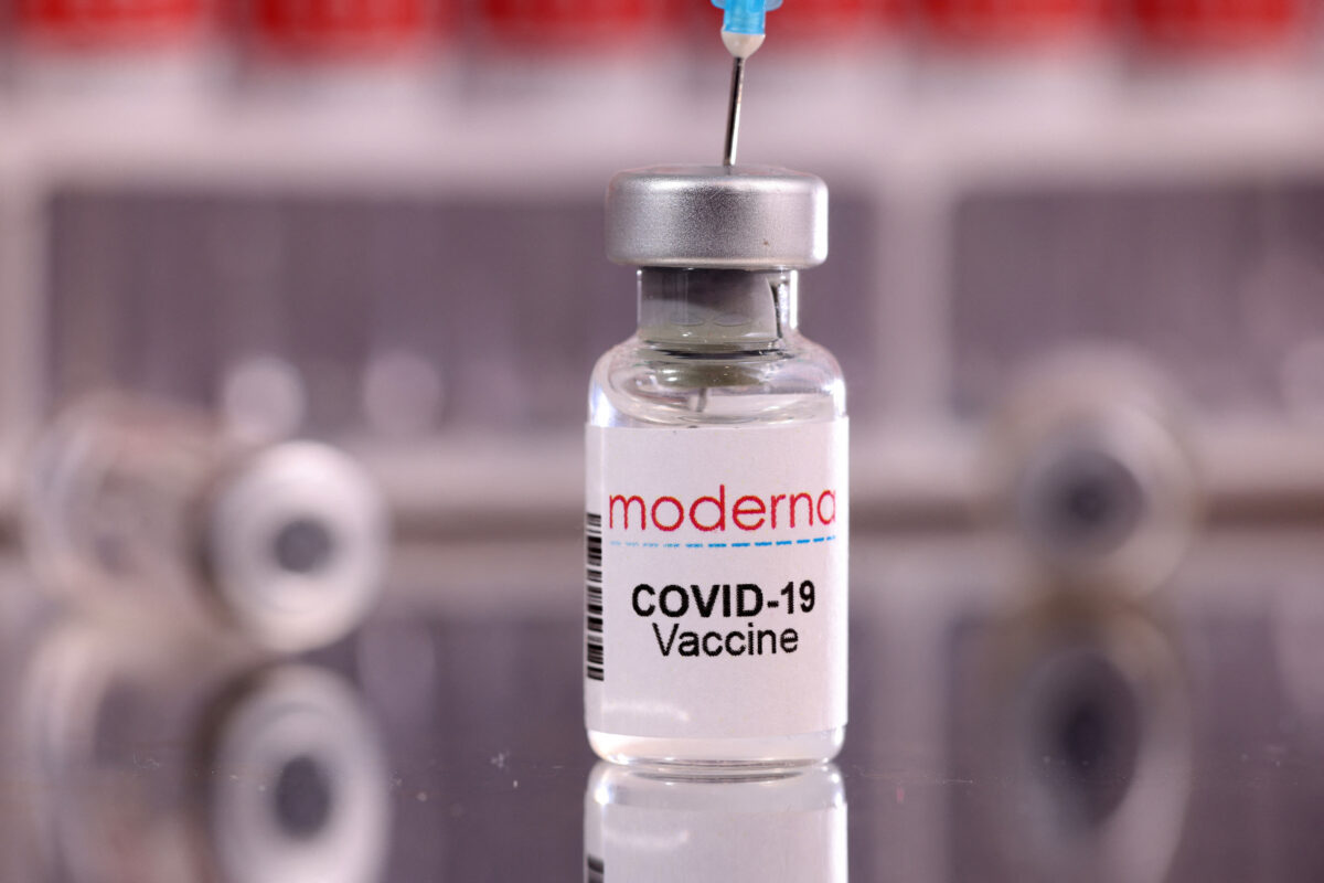 Facing Senators, Moderna CEO Defends Quadrupling Cost of COVID Vaccine