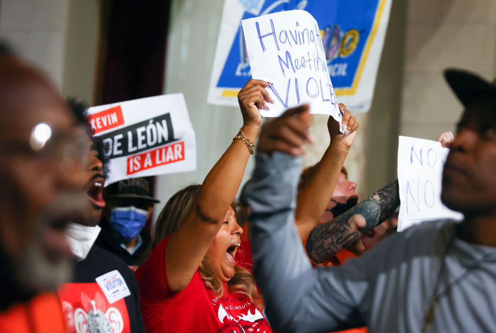 LAPD Issues Search Warrant for Reddit to Identify Who Leaked City Council Racist Remarks