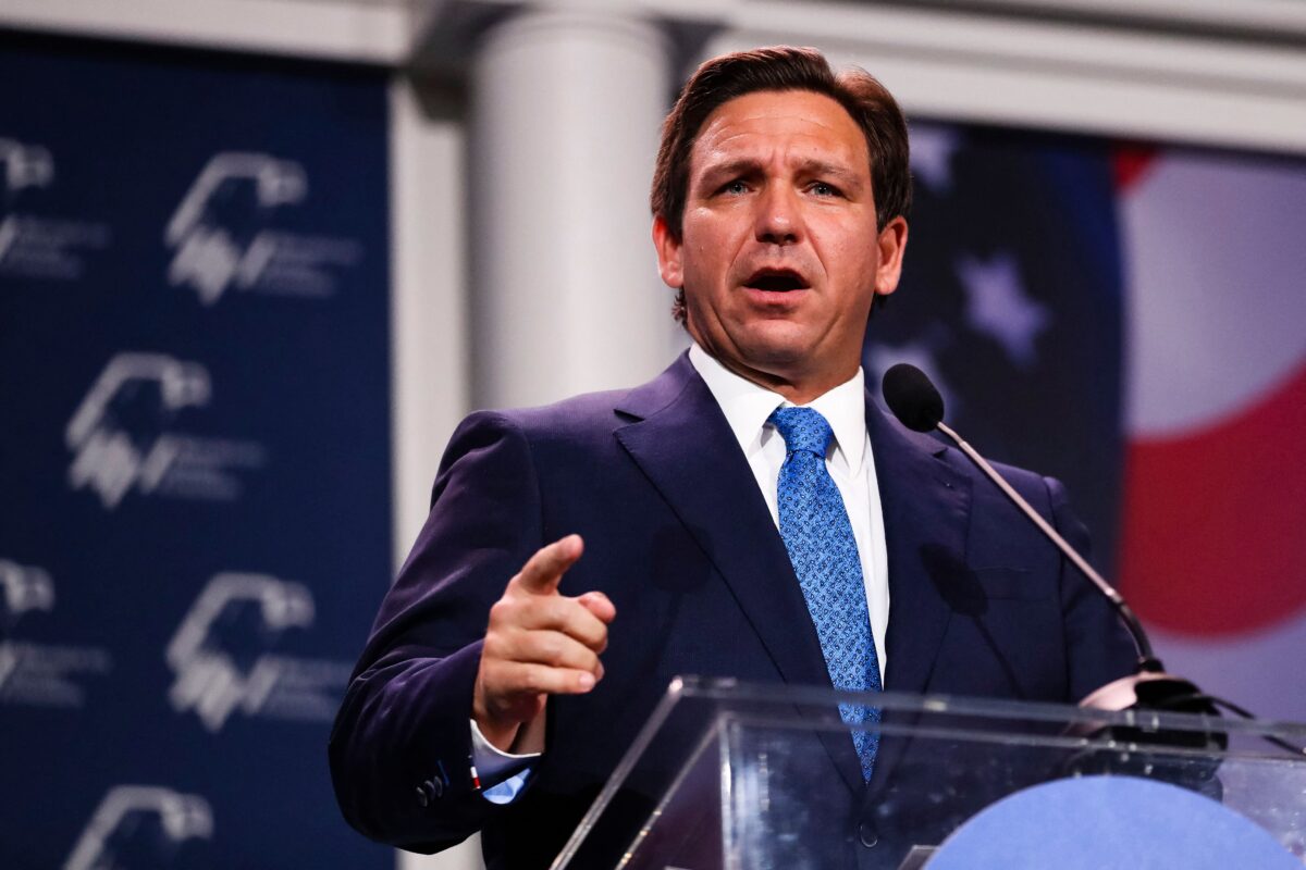 Miami Black Leaders Apologize to Gov. DeSantis After Member Called Him Racist