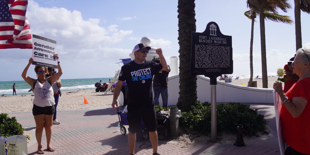 Florida Protesters Rally to Oppose Sexualization of Children, Ignore Antifa Threats