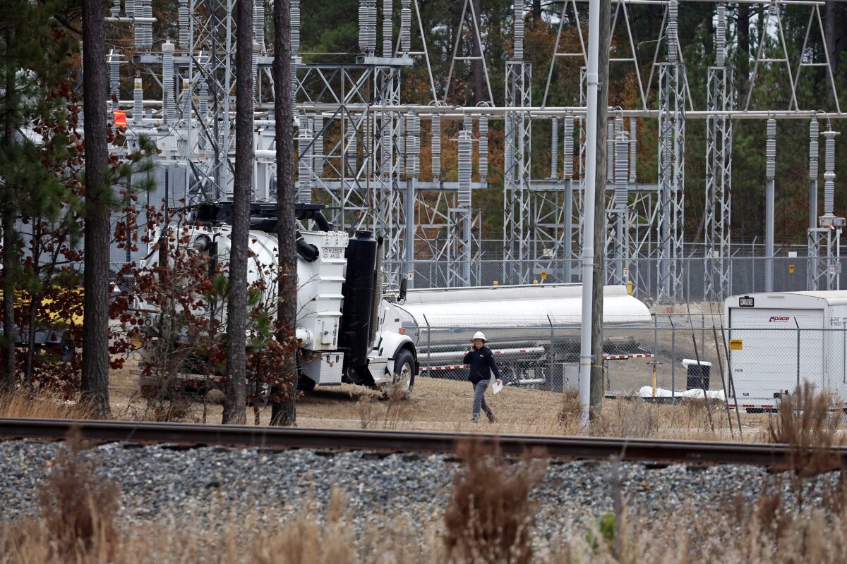 Sheriff: Gunfire by South Carolina Facility Not Linked to North Carolina Shooting