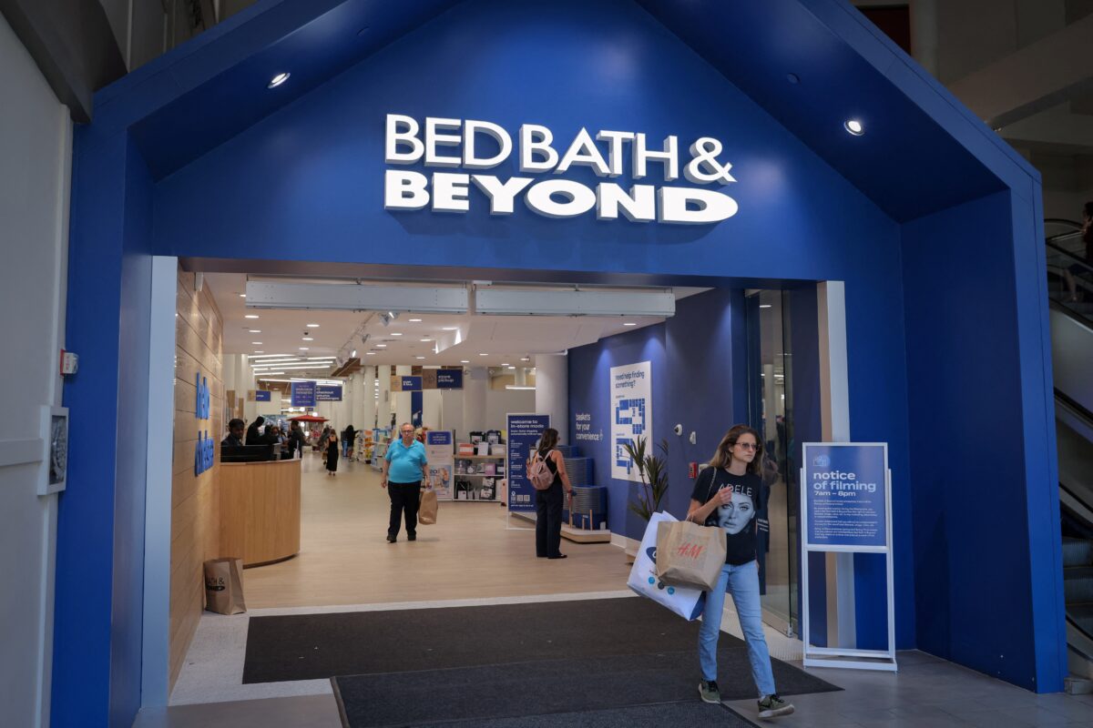 Troubled Bed Bath & Beyond Shuttering 87 More Stores as Possible Bankruptcy Looms