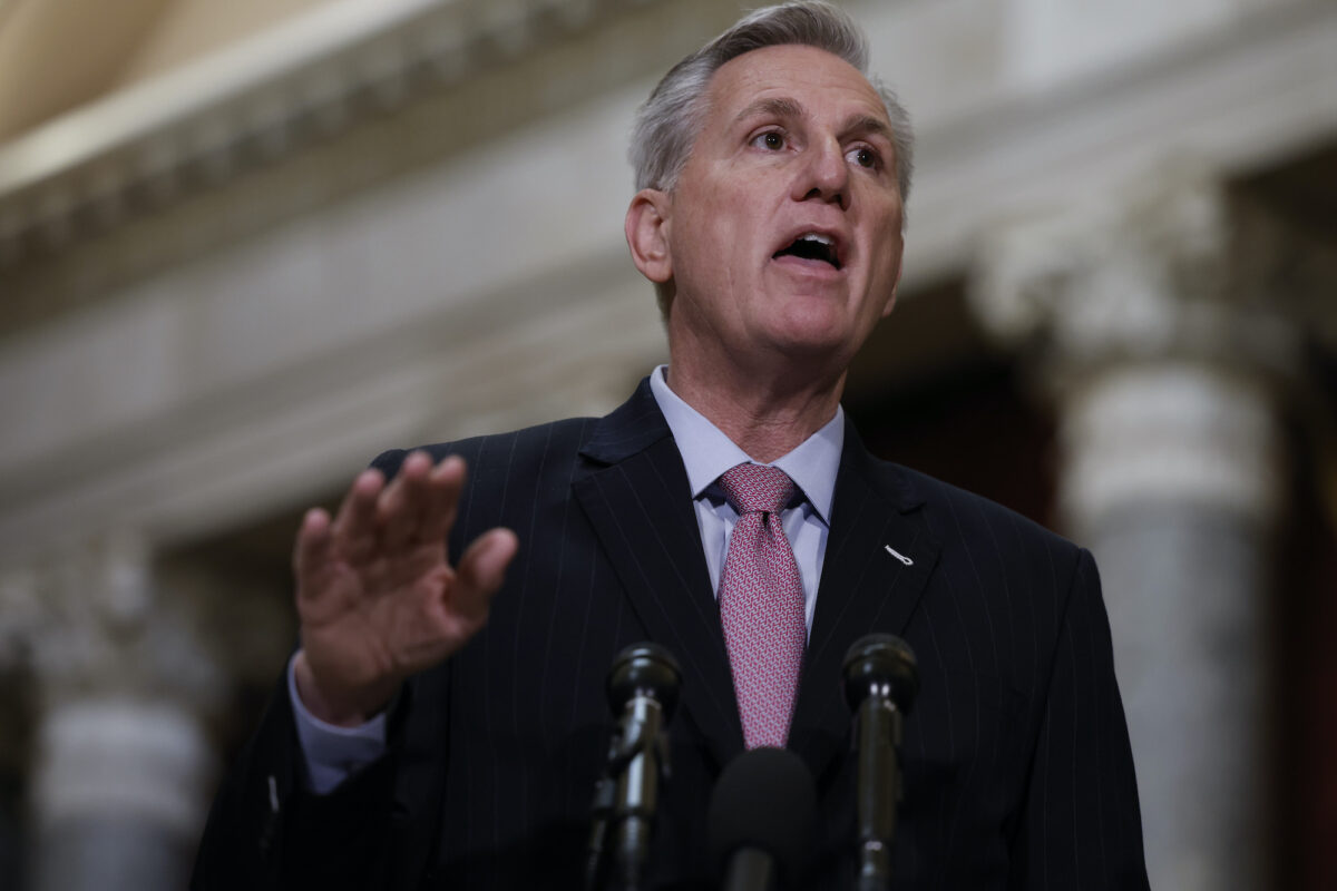 McCarthy Teases Swalwell’s Past Tie to Suspected Chinese Spy, Sidesteps Questions on Santos