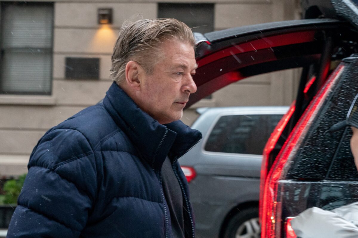 Alec Baldwin’s Attorney Seeks to Disqualify Special Prosecutor in Charge of ‘Rust’ Shooting Case
