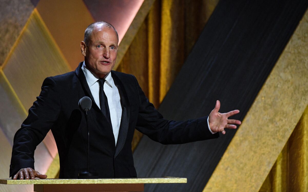 Growing Number of Hollywood Actors Call for End to COVID Mandates