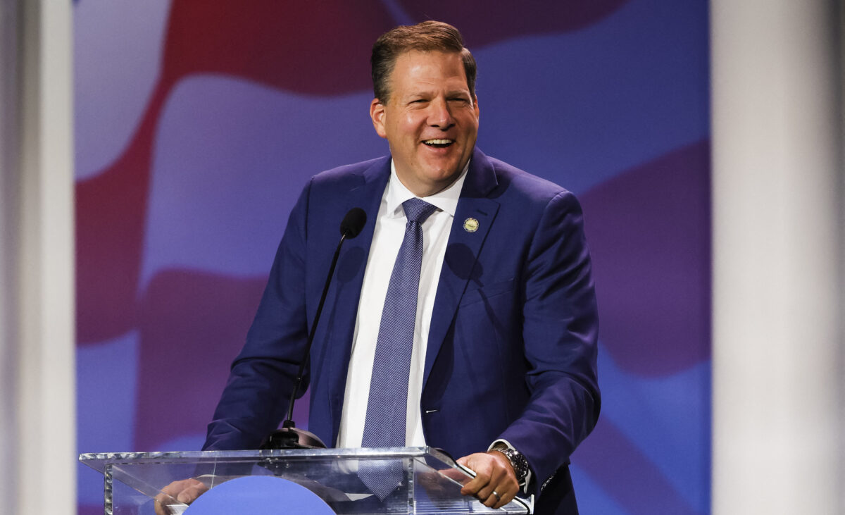 Chris Sununu Says He Will Make 2024 Decision in ‘Next Week or 2’