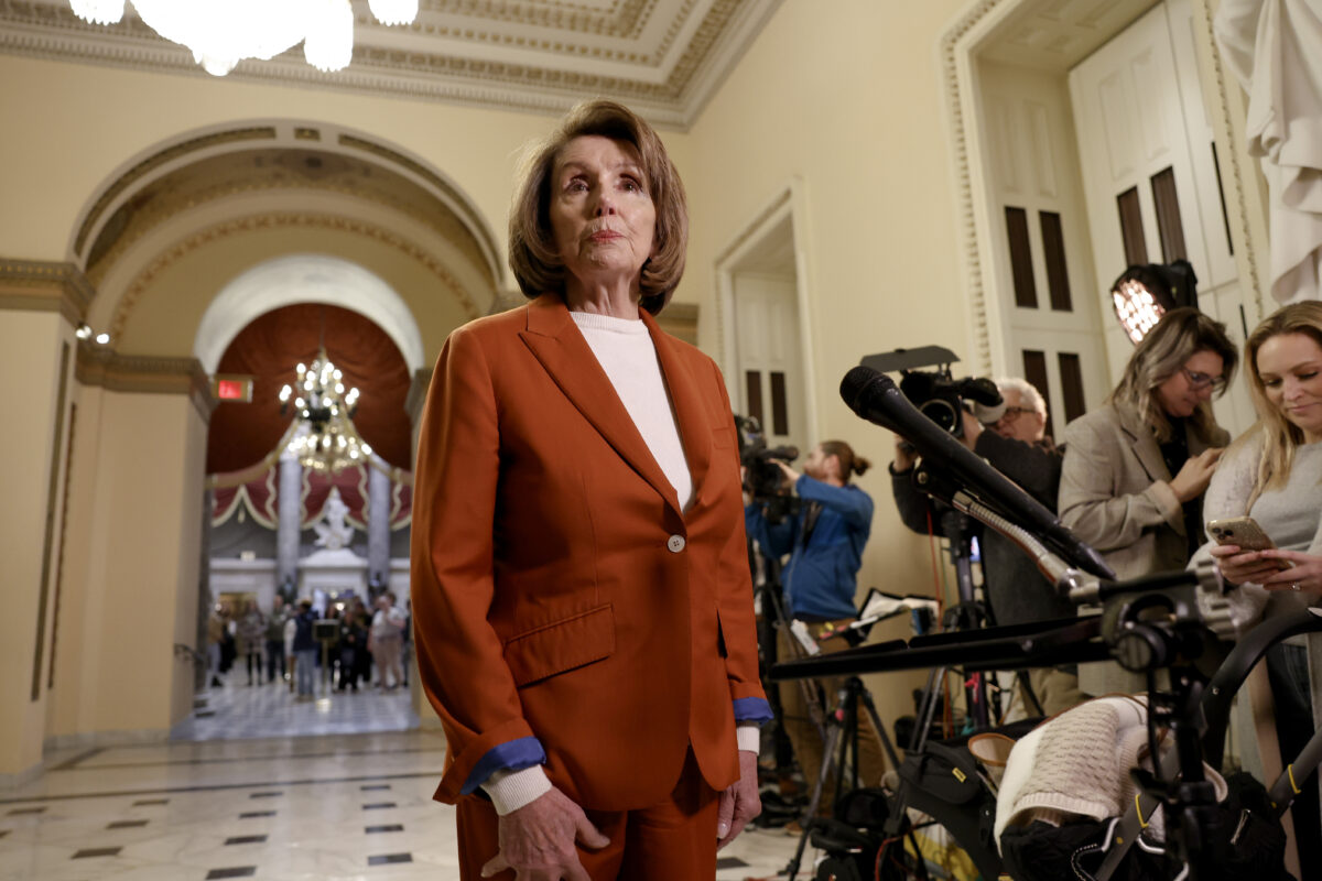 Democrats, Republicans React to Possible Trump Arrest