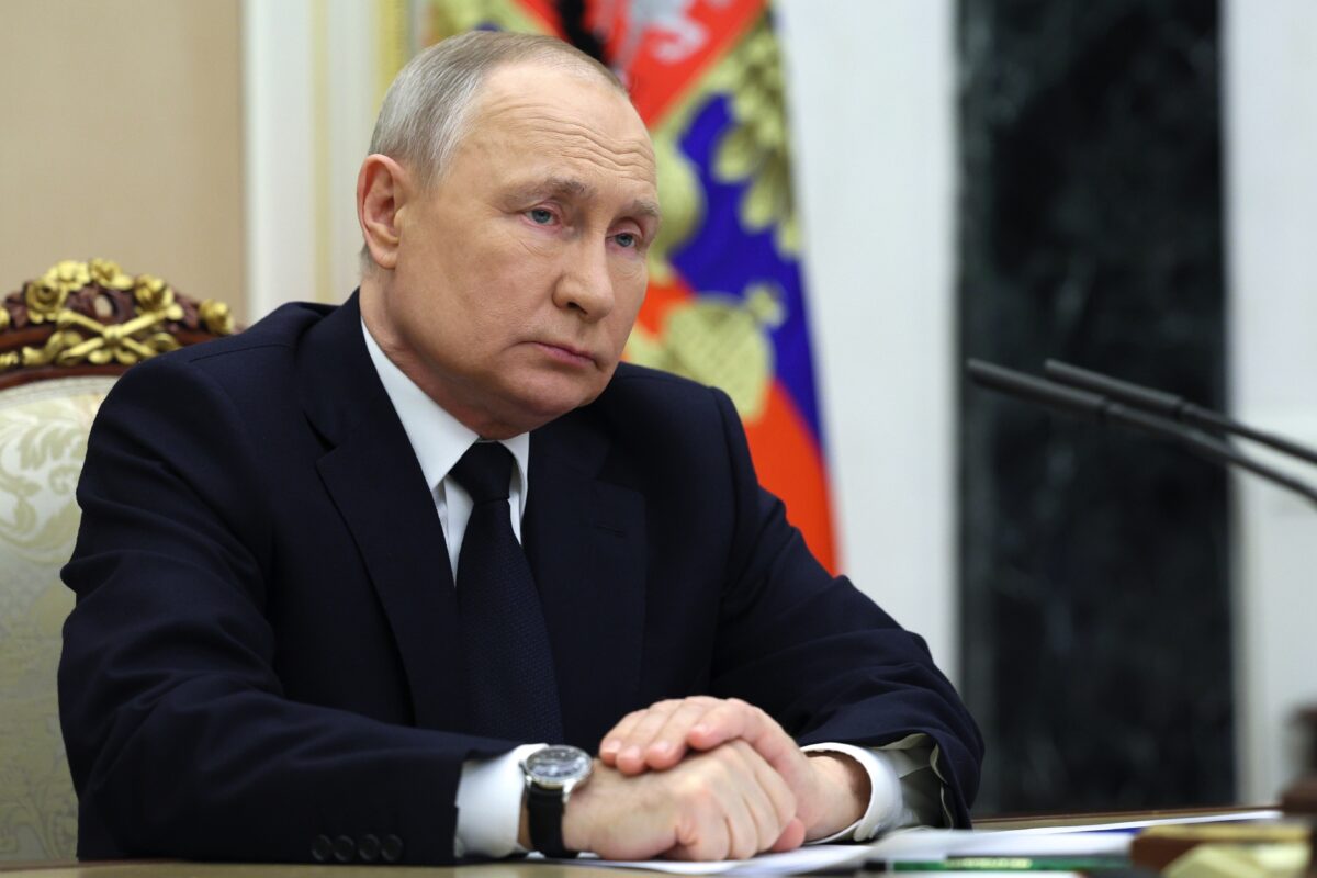 EU Threatens More Sanctions If Russia Stations Tactical Nuclear Weapons in Belarus