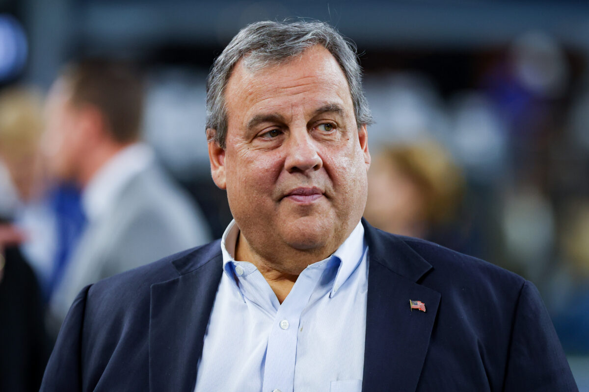 Chris Christie Files Paperwork to Run for President