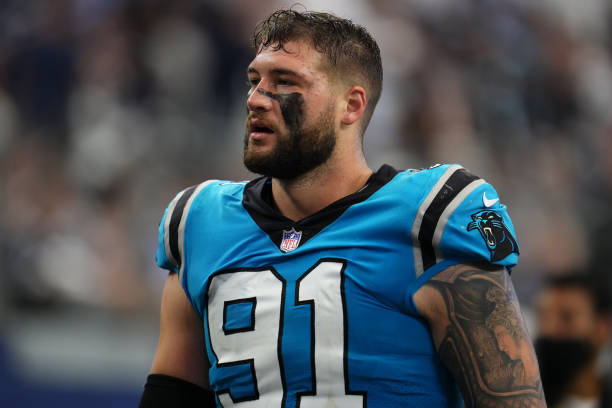 'Shameful': PETA Blasts NFL Player Who Co-Owns National Dog Show Winner