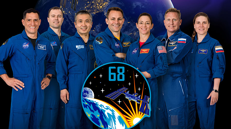Crew Goes into Christmas Weekend After Spacewalk and Science Ops
